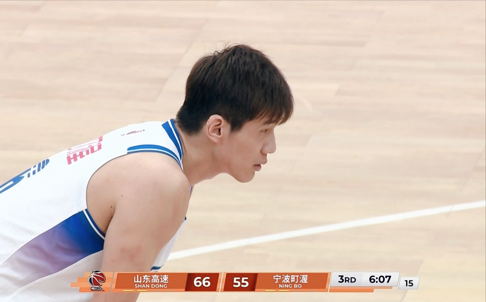 开云科技-27分大胜黑马！豪取8连胜，山东男篮告别战：3大核心狂砍72分！
