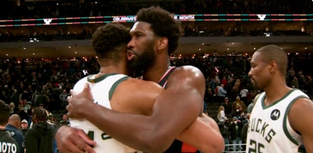 开云科技-多次后撤步致敬哈登！MVP直接对话恩比德力压字母