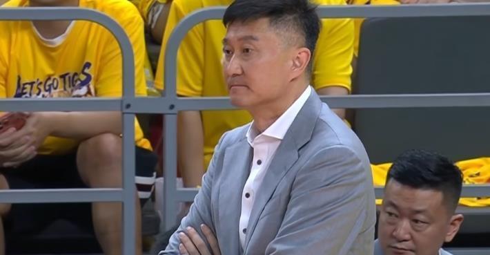 开云中国-广东队止步8强，三场净输20分，罚球少48个；杜锋表示没有遗憾